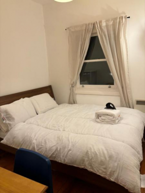 Room137 Stay in Stoke Newington